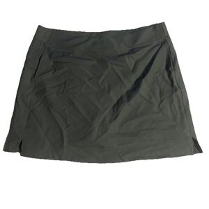 32 Degrees Womens Dress Shorts Size L. BR